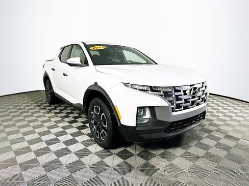 Used 2023 Hyundai Santa Cruz SEL image 3
