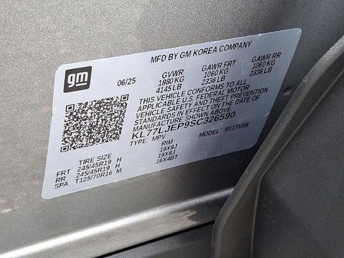 New 2025 Chevrolet Trax RS w/ Driver Confidence Package image 12