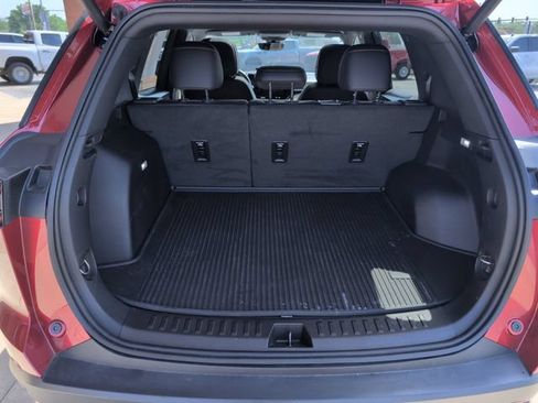 Used 2025 Chevrolet Equinox ACTIV w/ Safety and Technology Package FWD image 22