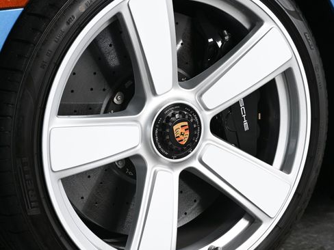 Used 2025 Porsche 911 Turbo S AWD/4WD image 31