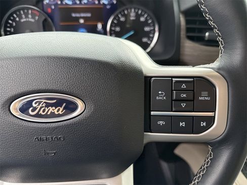 Used 2024 Ford Expedition Max Limited image 28