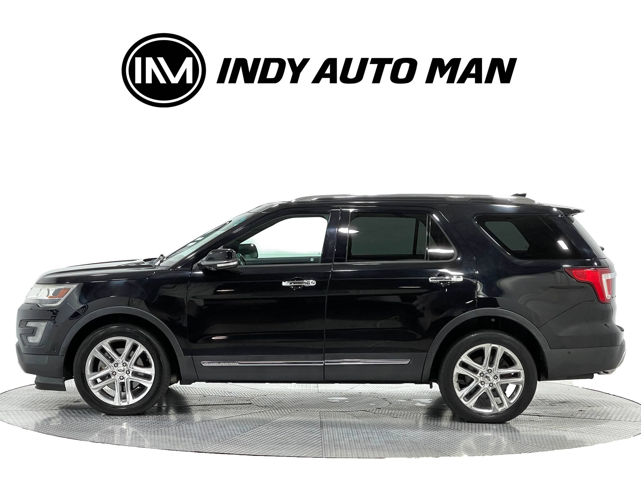 Used 2016 Ford Explorer Limited w/ Equipment Group 301A AWD/4WD image 7