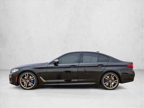 Used 2023 BMW M550i xDrive w/ Executive Package image 8