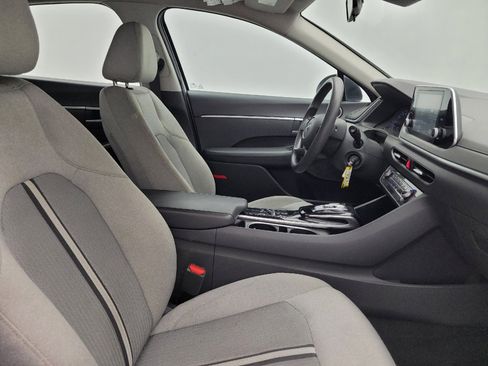 Used 2021 Hyundai Sonata SE FWD image 21
