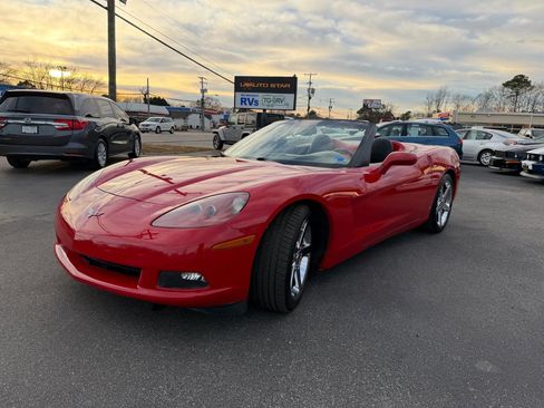 Used 2006 Chevrolet Corvette Convertible w/ Preferred Equipment Group image 10