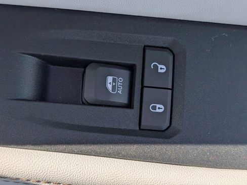 New 2026 Jeep Cherokee Limited AWD/4WD image 34