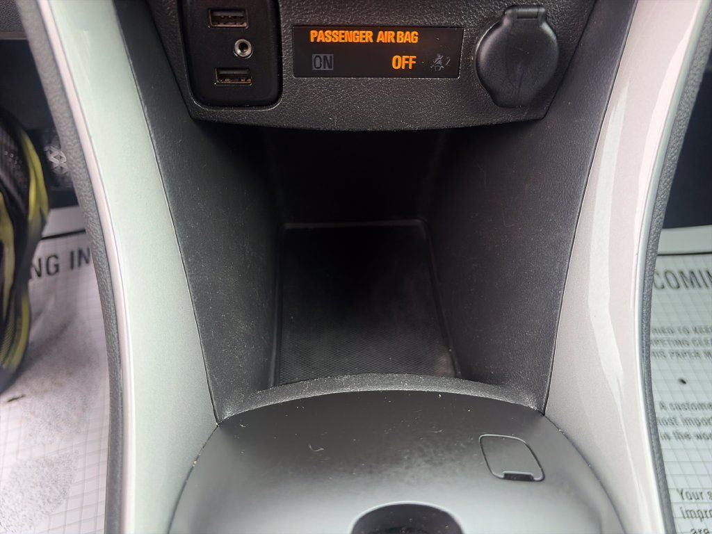 Used 2020 Chevrolet Trax LT w/ LT Convenience Package AWD/4WD image 35