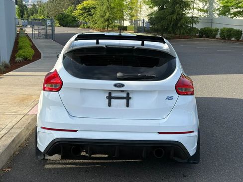 Used 2016 Ford Focus RS AWD/4WD image 5
