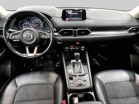 Used 2017 MAZDA CX-5 Touring w/ Preferred Equipment Package FWD image 16