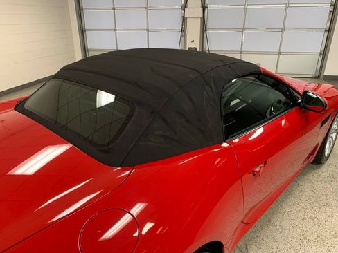 Used 2014 Jaguar F-TYPE Convertible RWD image 9