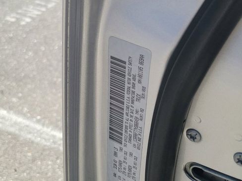 Used 2017 RAM 1500 Express w/ Express Value Package image 31