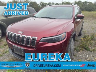 Used 2019 Jeep Cherokee Latitude w/ Popular Appearance Group image 1