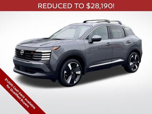 New 2026 Nissan Kicks SR image 7