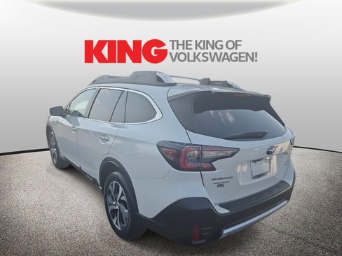 Used 2022 Subaru Outback Touring image 5