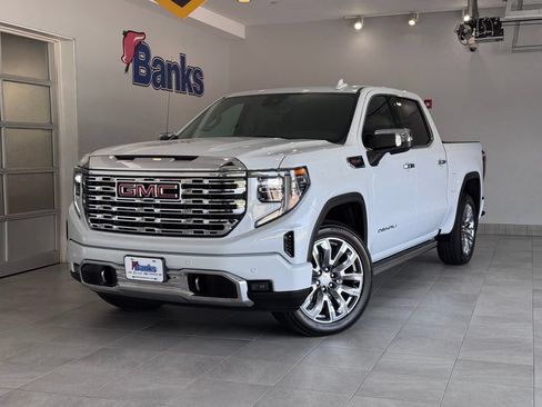Certified 2026 GMC Sierra 1500 Denali AWD/4WD image 2