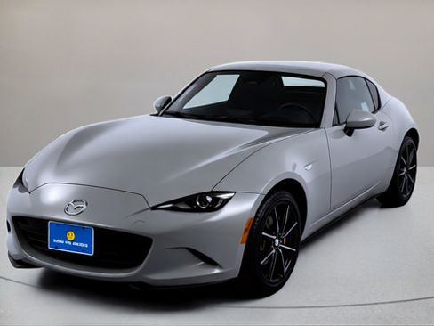 New 2026 MAZDA MX-5 Miata RF Grand Touring w/ Weather Package RWD image 2
