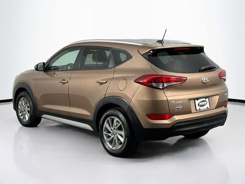 Used 2017 Hyundai Tucson SE w/ SE Popular Package 02 AWD/4WD image 9