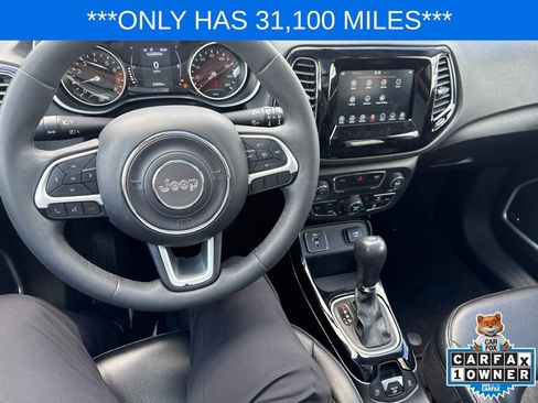 Used 2021 Jeep Compass Latitude w/ Sun and Sound Group FWD image 18
