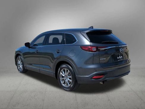 Used 2017 MAZDA CX-9 Touring image 4