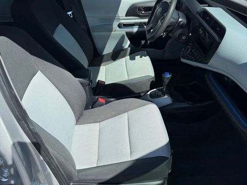 Used 2012 Toyota Prius C Two image 26