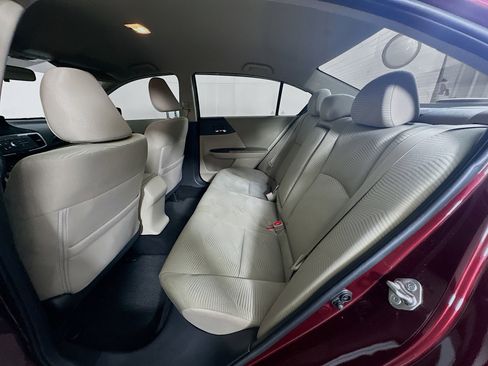 Used 2017 Honda Accord LX image 25