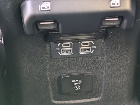 Used 2023 Jeep Wrangler Rubicon w/ Xtreme 35 Tire Package image 15