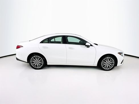 Certified 2025 Mercedes-Benz CLA 250 image 9