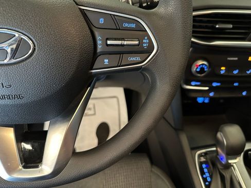 Used 2019 Hyundai Santa Fe SEL AWD/4WD image 12