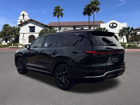 Used 2026 Lexus TX 500h AWD image 4