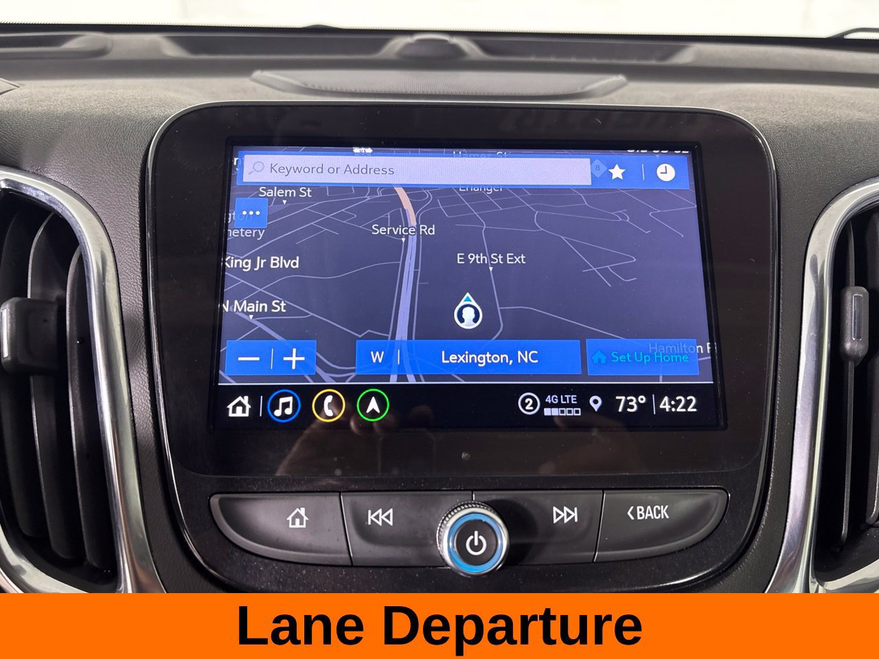Used 2023 Chevrolet Equinox Premier AWD/4WD image 23