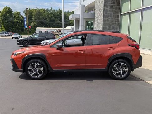 Used 2024 Subaru Crosstrek 2.0i Premium AWD/4WD image 6