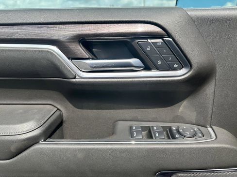 Used 2024 Chevrolet Silverado 1500 LTZ image 6