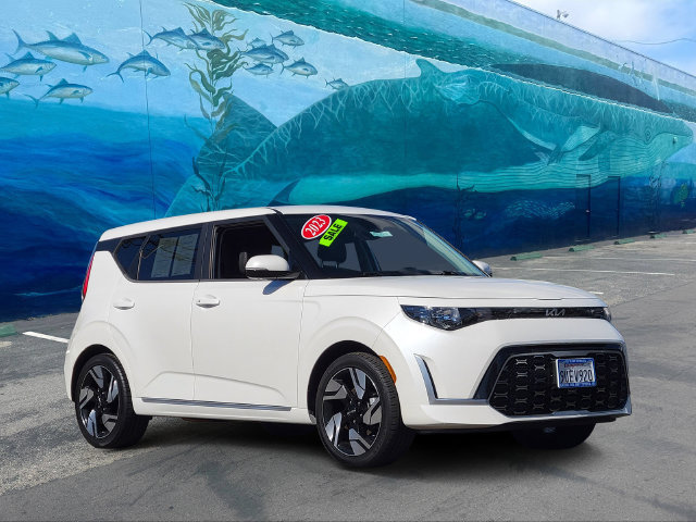 Used 2023 Kia Soul GT-Line FWD image 1