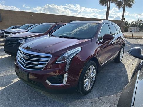 Used 2018 Cadillac XT5 Premium Luxury image 4
