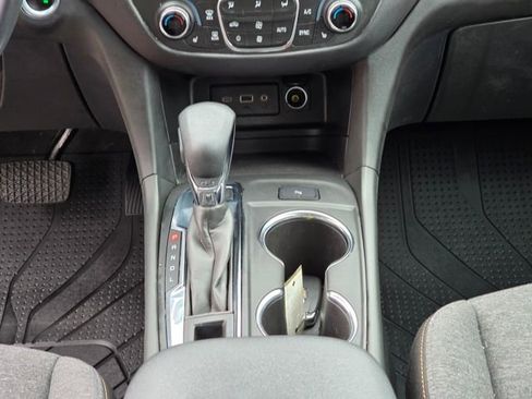 Used 2022 Chevrolet Equinox LT image 26