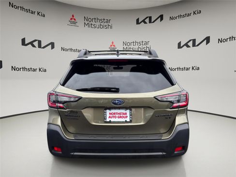 Used 2023 Subaru Outback Onyx Edition XT image 3