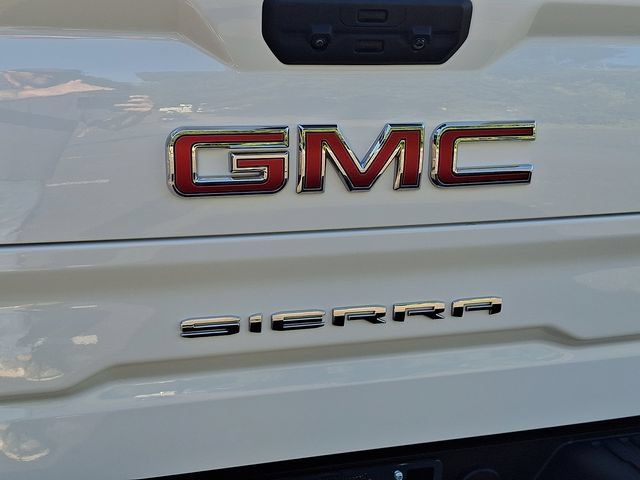 Used 2025 GMC Sierra 1500 SLT AWD/4WD image 30