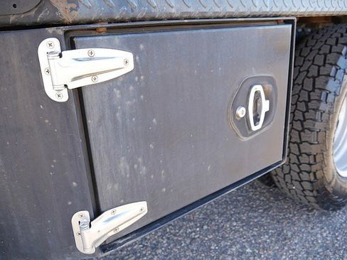 Used 2017 Ford F350 XLT image 46