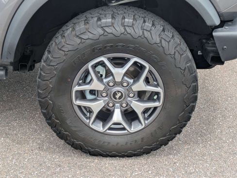 Used 2024 Ford Bronco Badlands AWD/4WD image 10