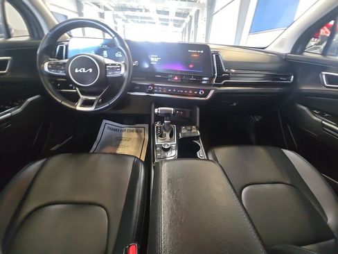 Used 2024 Kia Sportage EX AWD/4WD image 21