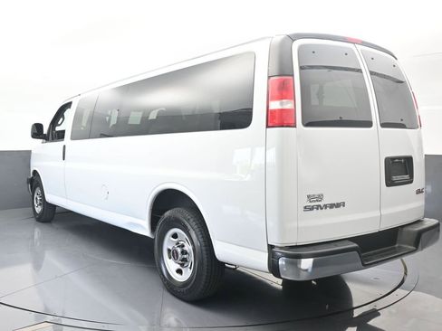 Used 2020 GMC Savana 3500 LT w/ LT Preferred Equipment Group image 4