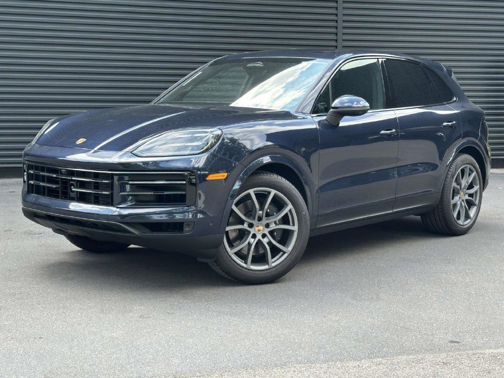 Used 2026 Porsche Cayenne AWD/4WD image 1