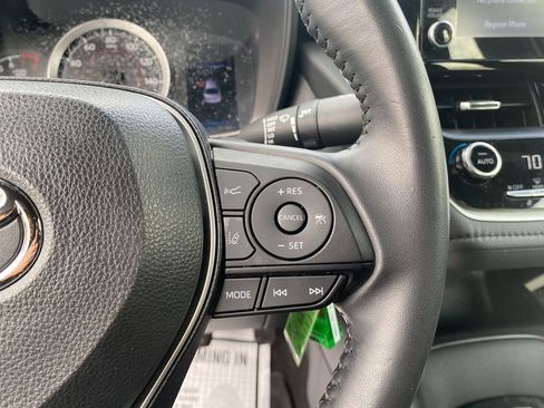 Used 2021 Toyota Corolla SE image 17