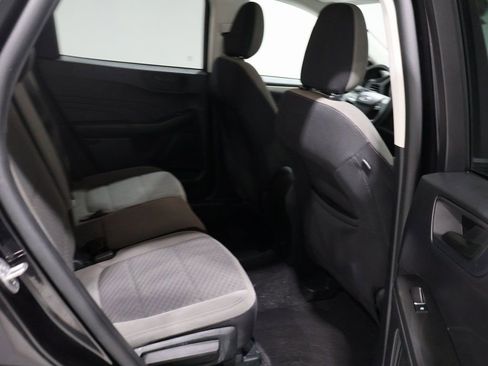 Used 2022 Ford Escape SE image 24