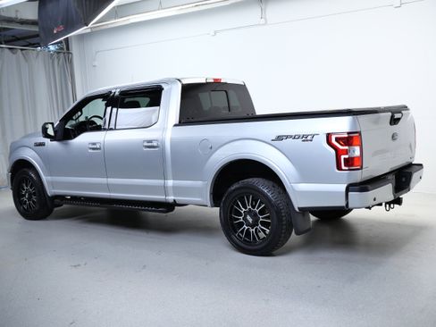 Used 2018 Ford F150 XLT w/ Equipment Group 302A Luxury AWD/4WD image 9