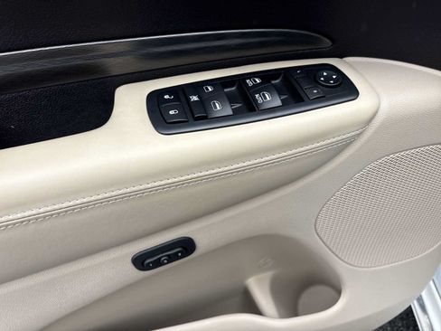 Used 2018 Dodge Durango Citadel w/ Technology Group AWD/4WD image 24
