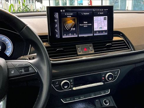 Used 2023 Audi Q5 2.0T Premium Plus w/ Premium Plus Package image 6