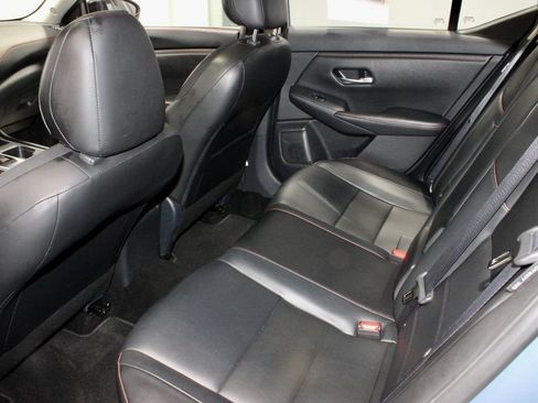 Used 2025 Nissan Sentra SR w/ SR Premium Package FWD image 20