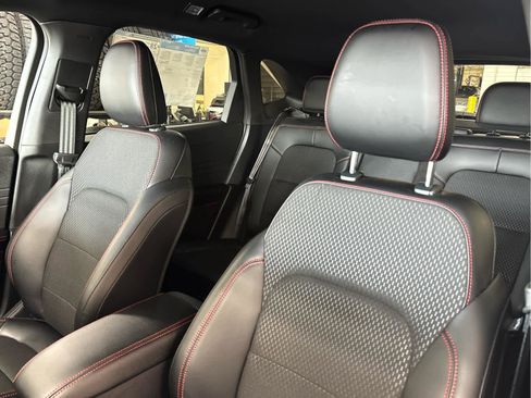 New 2025 Ford Escape ST-Line w/ Tech Pack #1 image 19