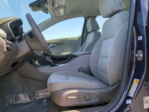 Used 2025 Chevrolet Malibu LT FWD image 20